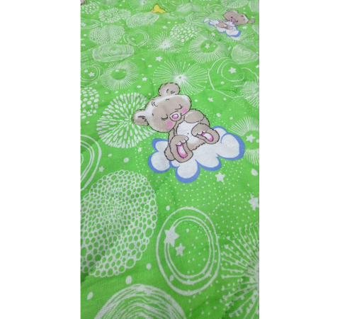 Покрывало стеганое 110*140 Мишки в облаках зел.